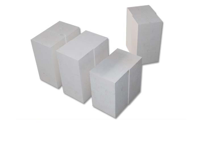 燒結(jié)剛玉磚特點(diǎn)